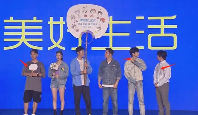  生图|跑男发布会没空调，所有嘉宾暴汗脱妆，看清baby生图：这谁敢信？