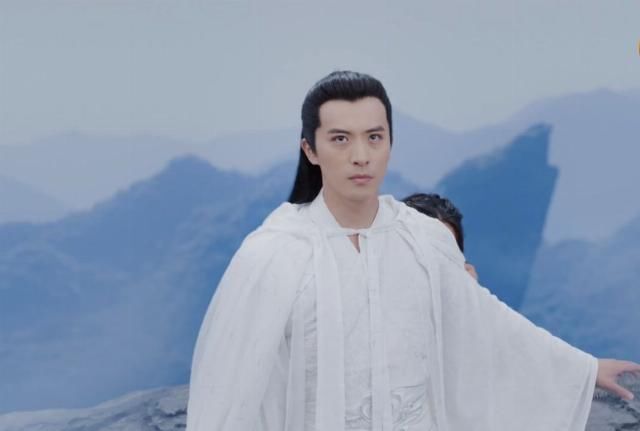  毫无|《且听凤鸣》还玩失忆烂梗，杨超越像假小子，和徐开骋毫无CP感