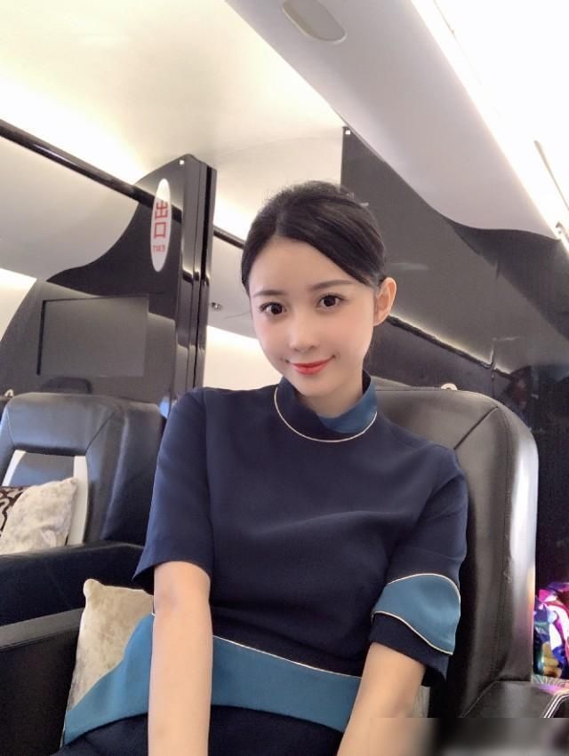  空姐|40岁的潘玮柏正式宣布与27岁的空姐结婚！娇妻南京人，多次传绯闻