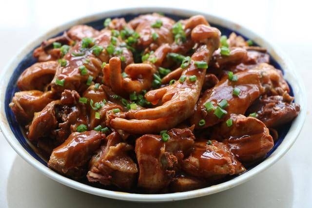  加油|鸡肉别再红烧了，不加油不加水，蒸一蒸馋出口水，比红烧还要美味