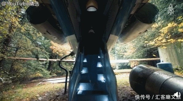  改成|69岁老人逃离城市，将报废飞机爆改成三室一厅山景房！