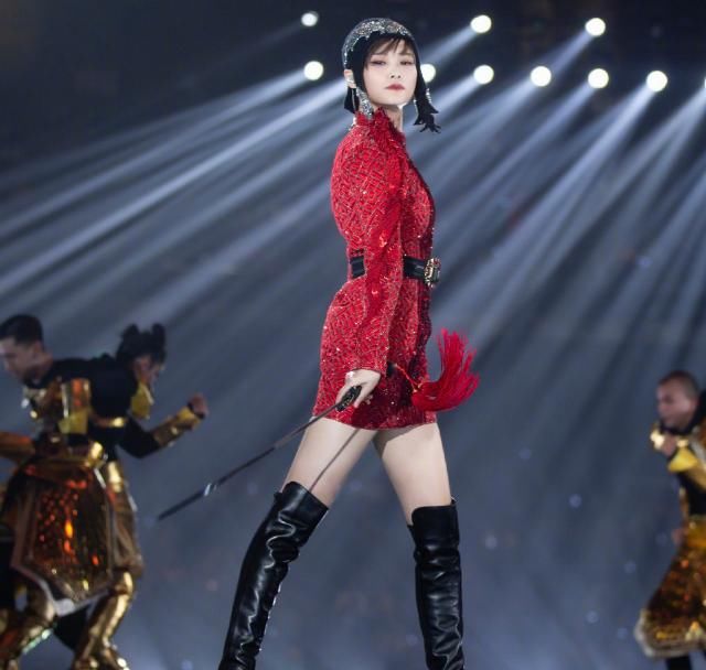  李宇春|李宇春能救得了《好声音》一次，可救不了《好声音》一辈子