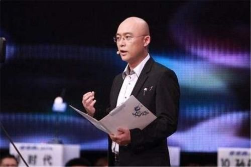  小伙|2015年《非诚勿扰》，34岁小伙成功牵走51岁老阿姨，现状令人唏嘘