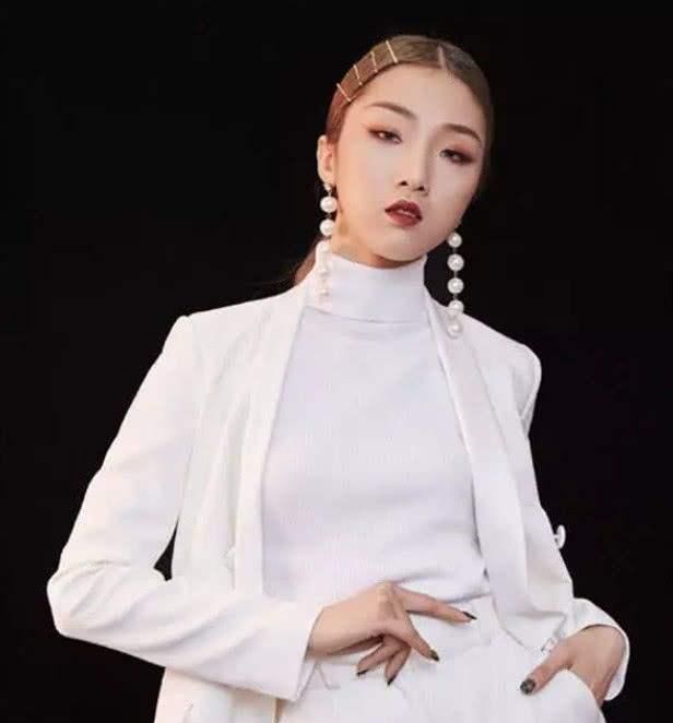  高秋梓|《创造101》高秋梓解除合约，需赔偿前公司132万，yamy省了很多钱