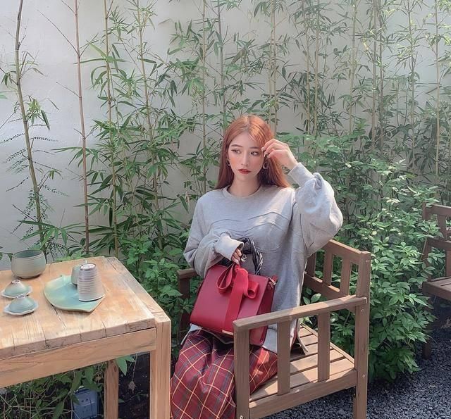  博主|这些ins博主也太时髦了！跟着街拍潮人学穿搭，秒杀你的朋友圈