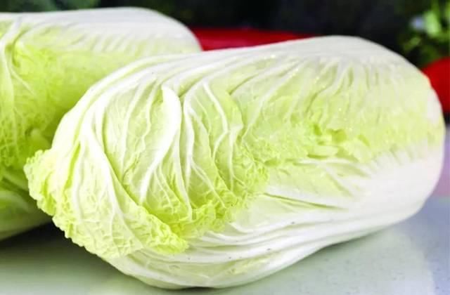  难怪|醋溜白菜，先放醋还是先炒白菜？厨师长：都不对，难怪炒的不好吃