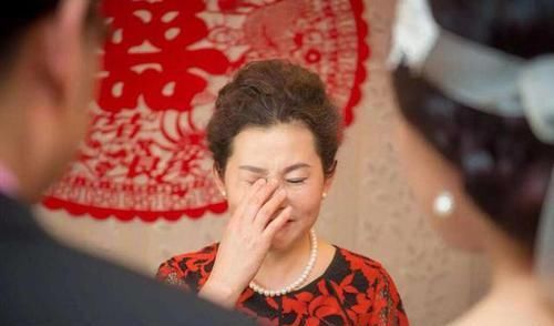 家庭|家有女孩，最好别嫁6种家庭的男孩，房子和彩礼丰厚也很难幸福