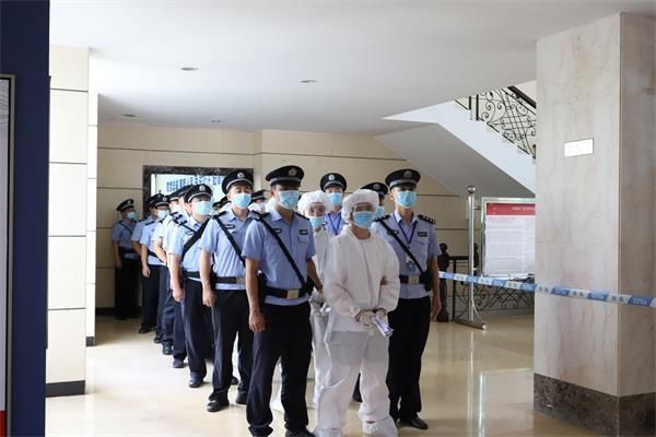  海口|首犯领刑15年!海口南北水果市场涉黑恶势力犯罪集团一审判