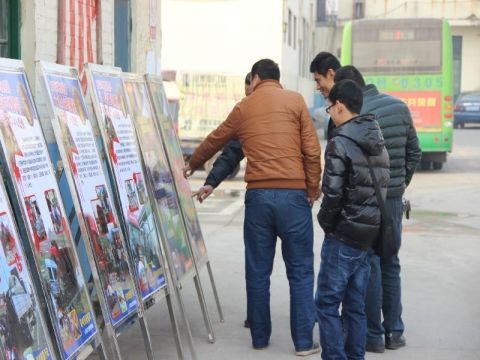 工作|莒南交警创新模式积极做好驾驶人交通安全宣传工作