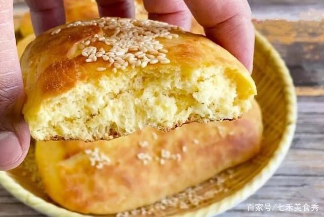 美味|秋天，多吃红薯，做成面食，香酥美味，通便养胃，大家要多吃