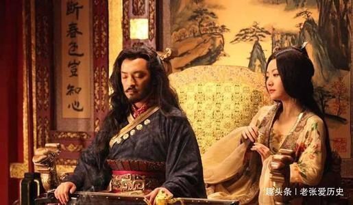  老婆|皇帝死后，皇后对大臣说：杀死你老婆我就嫁给你，大臣照办