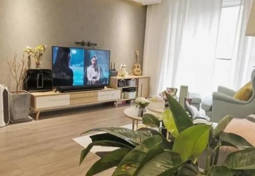  我家|我家卧室不做衣柜，这样隔出“衣帽间”！美观实用，绝了