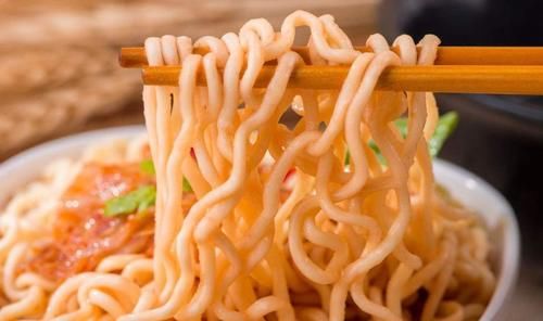 人模仿我|公认最好吃的几款泡面,尤其第一种,喝到连汤都不剩