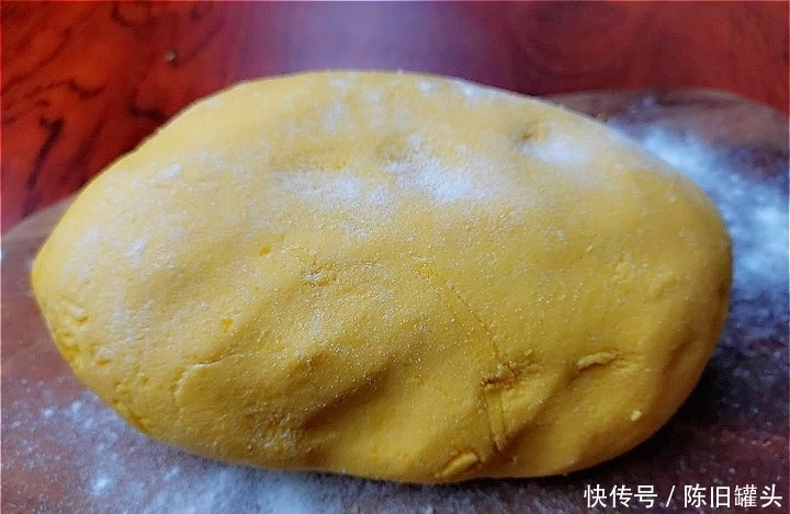 我家|闺蜜来我家蹭饭,鸡鸭鱼肉都没动,只把此菜吃精光,临走还要打包