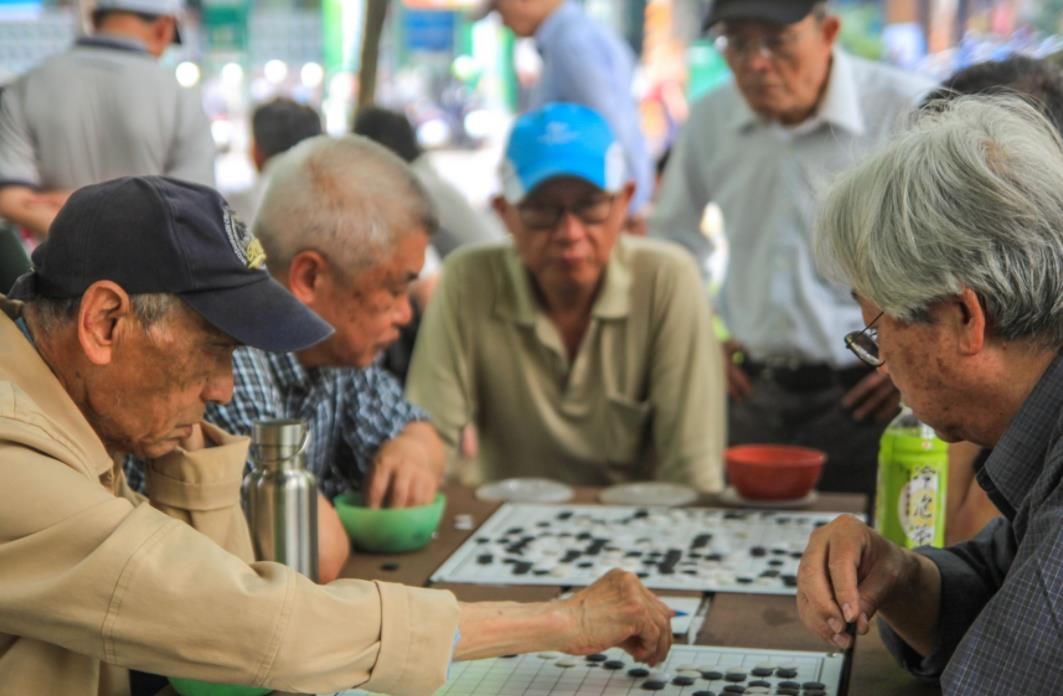 台湾|谈起民进党当局防疫，台媒想到了“国王的新衣”