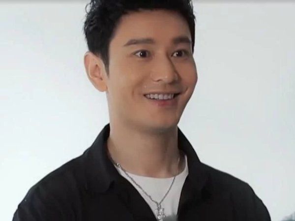  揽客|黄晓明揽客口误喊人家“媳妇”字幕不敢打，赵丽颖的反应厉害了