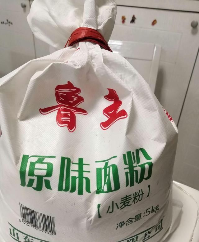 馒头|蒸了60年馒头的奶奶说,牢记这一步,包你蒸出来的馒头又松又软