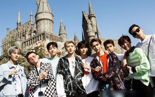  最低|人气全团最低唱跳皆废，想转型成综艺咖，他却被弟弟们带飞躺赢