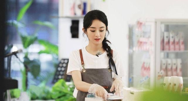 观众|《中餐厅4》才开播两期便被声讨,赵丽颖要重复黄晓明的老路?