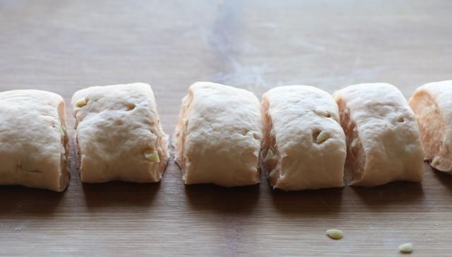 馒头|西红柿鸡蛋别炒着吃了,新吃法隔三差五就做,比馒头油条受欢迎