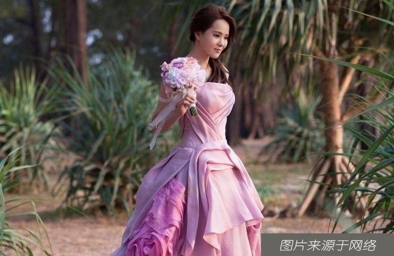 观众|《浪姐》票数差距太大,网友表示质疑,看到投票观众后明白一切