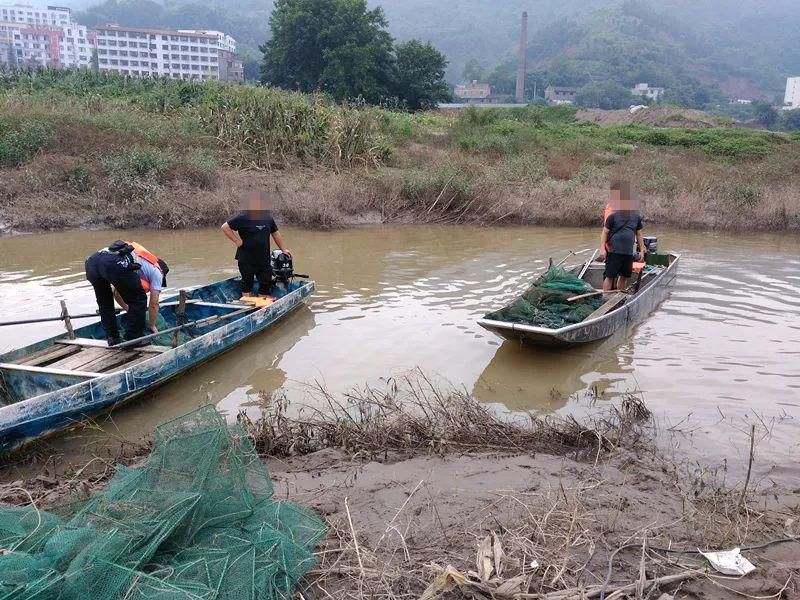  警方|强烈警示！泸州又有10多人涉嫌犯罪……警方已放生上千尾河鱼