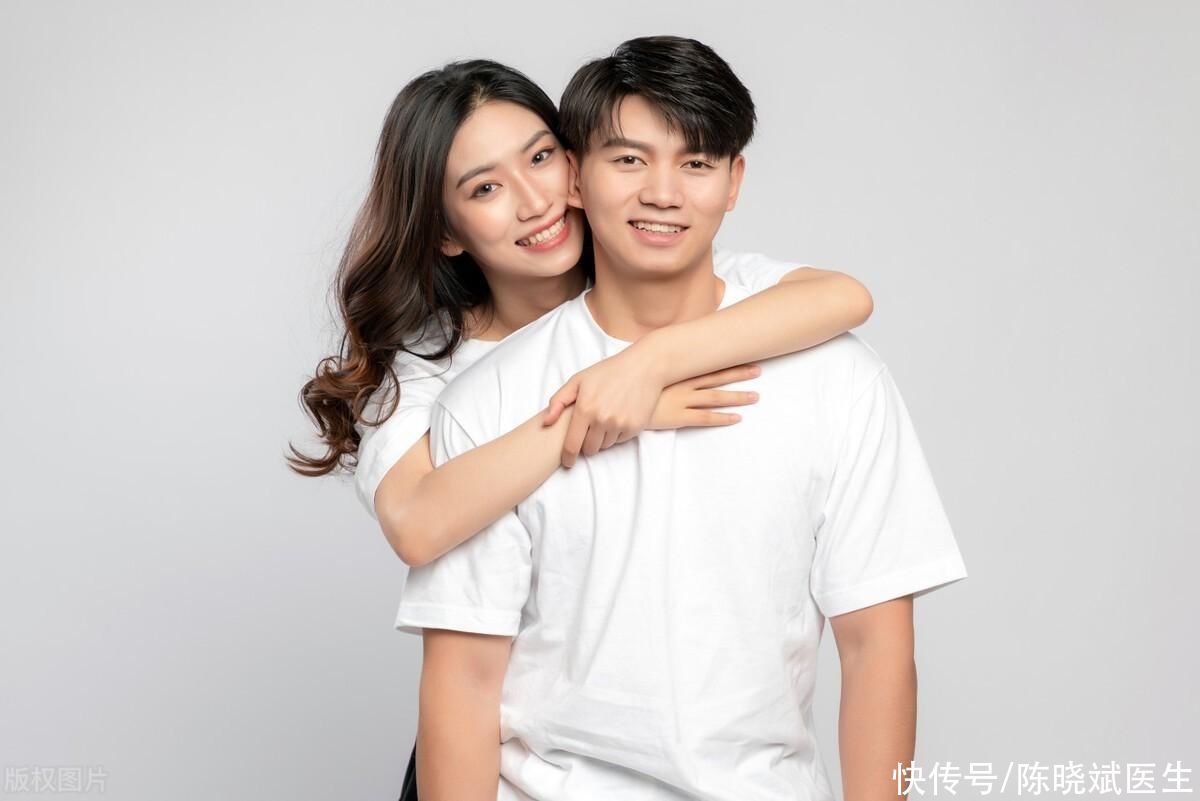 夫妻和谐生活的三大好处(适量的夫妻生活，会有很多好处？细数房事中的那些不靠谱的谣言)