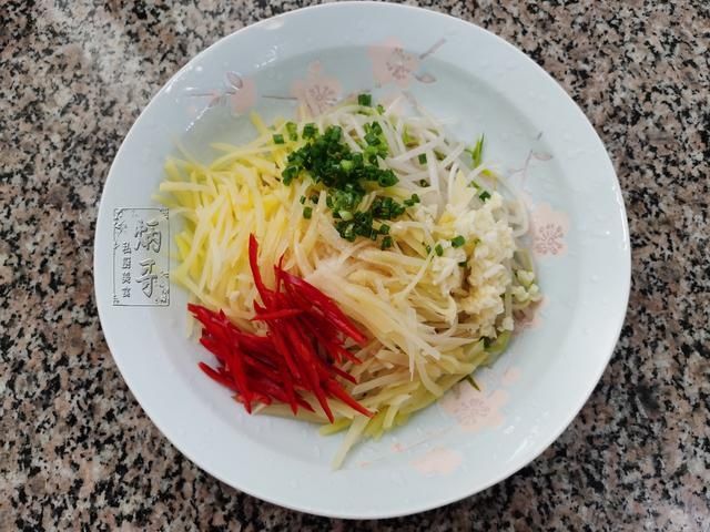  立秋前|立秋前，最该吃的菜，才1块1斤，简单一拌就上桌，全家老小都爱吃