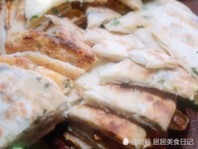  造假|《向往4》红烧肉刚曝造假，黄磊辣椒饼也翻车？网友：白给都不吃！