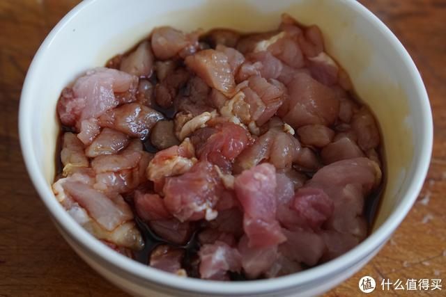  寓意|高考前一天，我家必须吃饺子，荤素搭配营养足，寓意圆满顺利