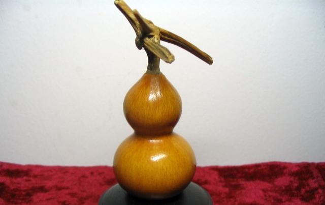  鉴别|教你一些鉴别文玩葫芦做旧的猫腻，手把手教你这样捻！