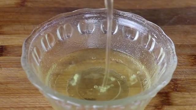 打入|黑芝麻打入2个鸡蛋,简单一做,孩子三天两头点名吃,百吃不厌