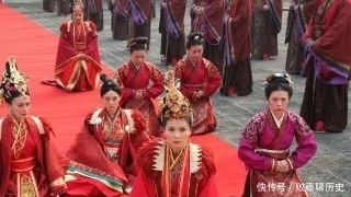 陪嫁|汉族婚俗中“伴娘”,为何要求是未婚女子,这种制度是怎么来的