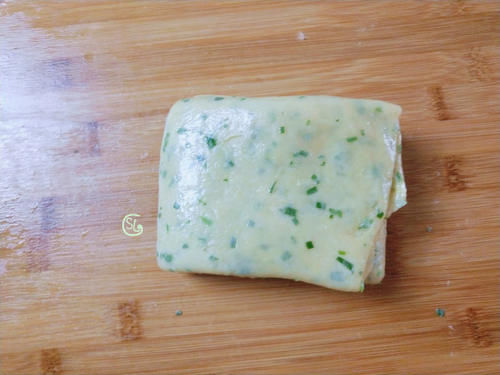 简单|这才是面粉最解馋做法,不烤不炸,简单一做,咸香酥脆,孩子爱吃