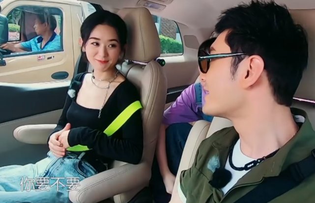  方式|《中餐厅》冯绍峰忽出现，看他“出场方式”后，节目组太有心了