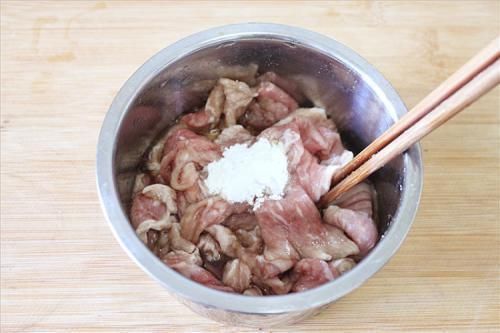 技巧|无论炒什么肉,只需记住这四个小技巧,保证炒出来的肉鲜嫩入味