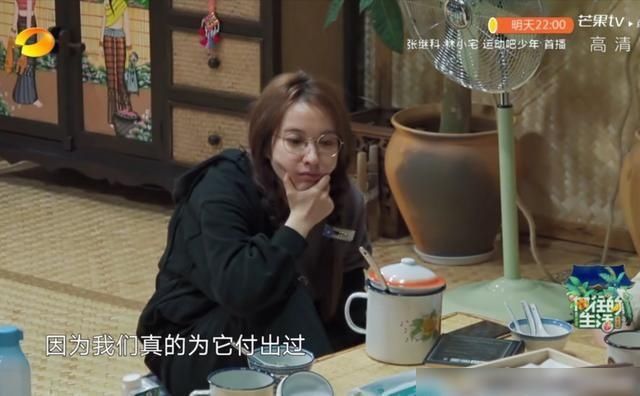  评委|泪奔！何炅回忆当年谢娜维嘉被淘汰，当评委去选代替自己的人