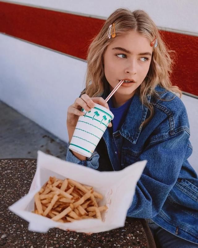  高马尾|美丽无死角的女孩，都把发型换成了这些样子