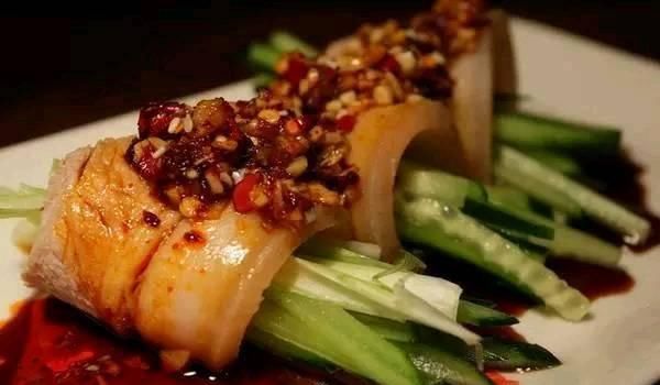  虾仁|美食推荐：蒜泥蔬菜卷，虾仁白菜，豉香海鲈鱼，野山笋煎鸡蛋