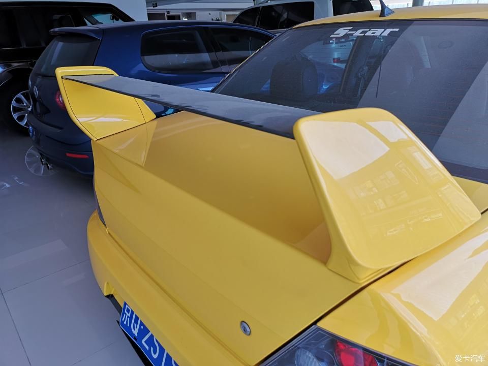  真的|【玩车攻略】情怀至上“大街霸” 柠檬黄EVO9 我真的酸了