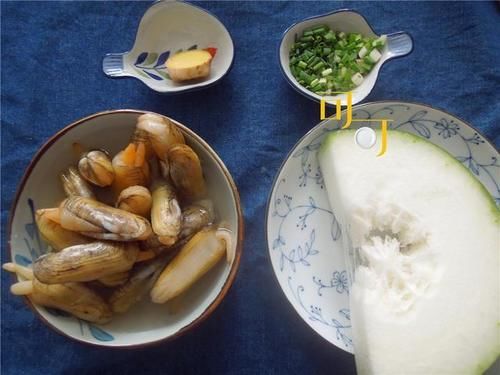  冬瓜汤|夏天最喜欢这样清爽鲜美的海鲜冬瓜汤，不油不腻，喝了真舒服