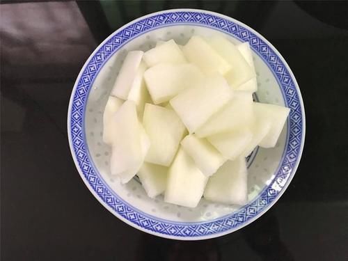 鸡蛋|冬瓜加个鸡蛋,不炒不煮汤,比肉还好吃,2块钱做一盘,便宜实惠