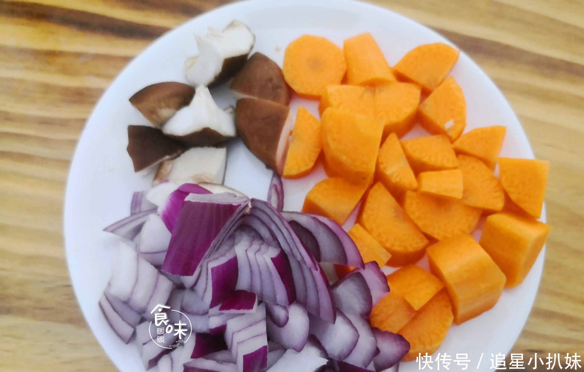 保证|煮馄饨时直接用水煮是大忌，多加一步，保证馄饨比买的更好吃