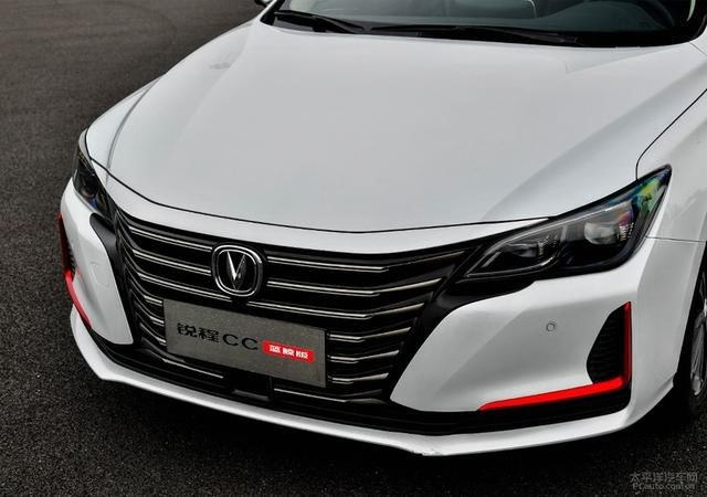 设计|180匹才卖十万?试驾长安锐程CC蓝鲸版