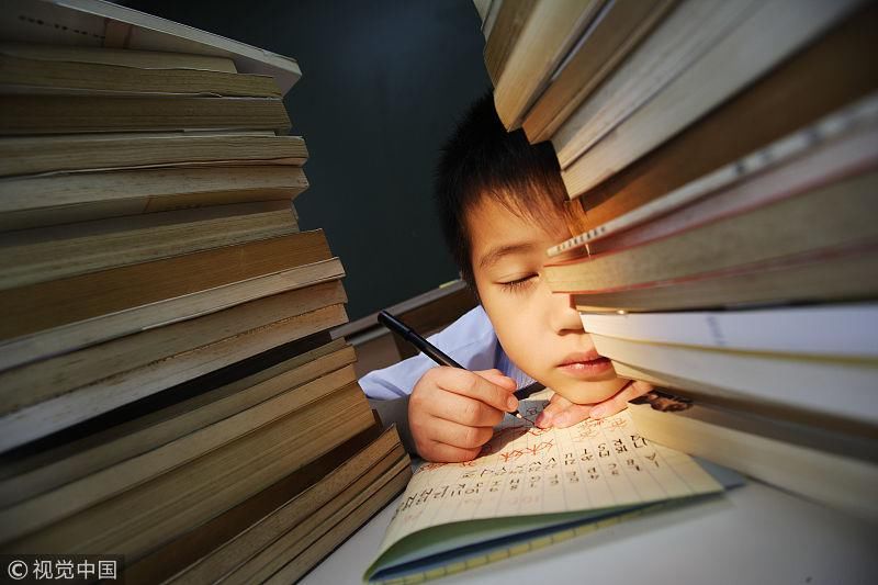 父母|吴一钶:为骗父母钱写假借条,五六岁的小孩不听话怎么办 要怎么管教?