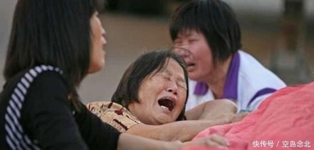 小男孩|人贩子的新招,家长必须跟孩子说清楚,真让人防不胜防