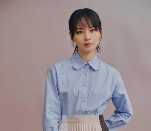 杨幂|周笔畅大方调侃自己整容:本来想整成杨幂,结果整完像杨紫