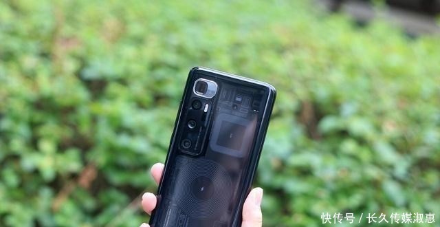 苹果|干翻苹果,骁龙875性能如何?小米11有望首发