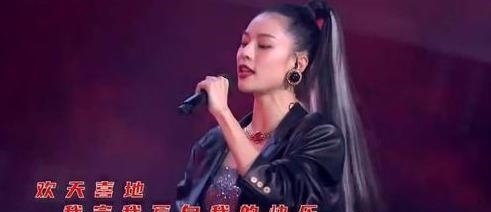观看|一定要看钟楚曦檀健次的合作舞台!抹口红ending pose反复观看一百遍