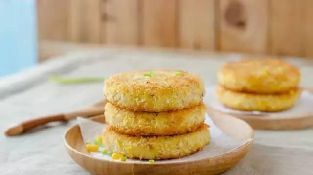 老婆|美食精选：香煎土豆饼、老婆饼、紫薯饼、糯米藕饼